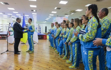 Вы прославили Украину - Президент поздравил победителей и призеров III юношеских Олимпийских игр