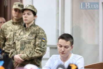 Суд по продлению ареста Савченко перенесли