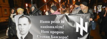 Майданщики осознали, что марши УПА дискредитируют Украину