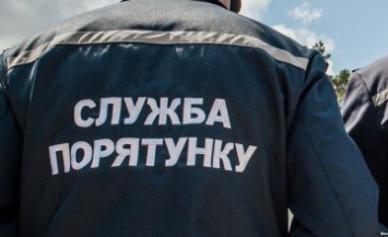 В Сумской области перевернулась автоцистерна с дизтопливом