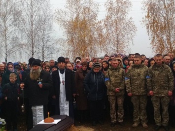 Митрополит УПЦ (Московского патриархата) считает усмирителей Донбасса «защитниками мирной жизни»
