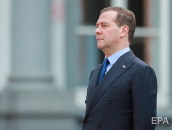 Медведев: РФ не заинтересована в запредельно высоких ценах на нефть