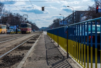 В одном из районов Днепра тротуары не ремонтировали десятилетиями