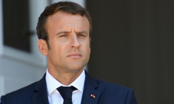 Во Франции задержали шесть человек по подозрению в подготовке нападения на президента страны Макрона