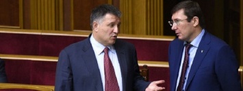 Стоит ли после заявления Юрия Луценко ожидать отставки Арсена Авакова