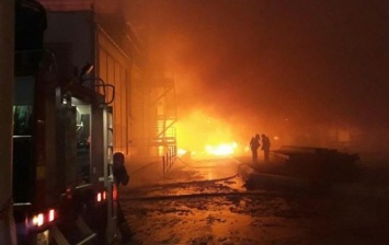 Установлена причина пожара на заводе под Одессой