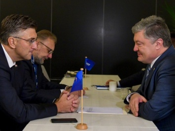 Президент Хорватии поделился с Порошенко опытом этнических чисток с прицелом на Донбасс