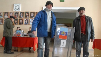 Шоу и фарс: что думают в ЕС о "выборах" сепаратистов в Донбассе
