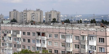 Риелторов обяжут доносить на продающих квартиры россиян