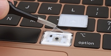 IFixit на троечку оценили ремонтопригодность нового MacBook Air