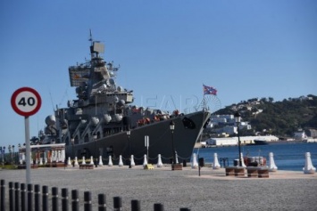Российские военные корабли зашли в испанский порт Сеута "для отдыха персонала"