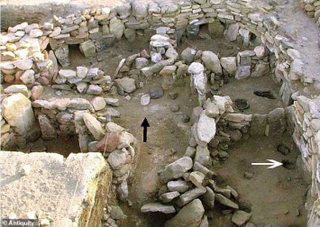 Археологи нашли древнее святилище в пустыне Атакама (Фото)
