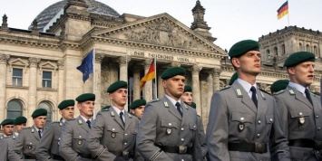 В Германии раскрыли заговор 200 военных, которые готовили ряд политических убийств