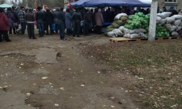 На участки на оккупированном Донбассе завезли дешевые продукты, чтобы повысить явку, - СБУ