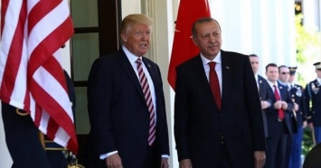 Трамп договорился с Эрдоганом об ответе на убийство Хашогги