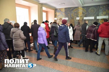 Идут на рекорд: Явка на выборах в ДНР перевалила за 70%