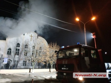Пожар в церкви и банда взрывателей: что произошло в Николаеве в выходные