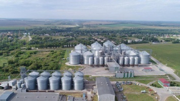 "Укрлендфарминг" Бахматюка внедряет новые технологии определения качества зерна