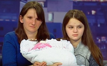 Обещанное жилье не дождались, надо искать счастья в Польше: как живет самая молодая мама Украины
