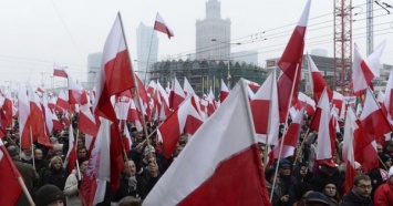 Среди "бандеровцев" украинцев не обнаружили: в Польше задержали сотни русских