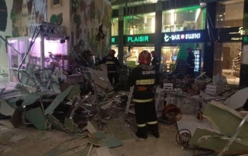 В Минске в торговом центре обрушился потолок, есть пострадавшие