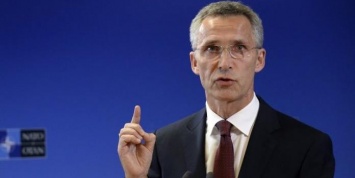Генсек НАТО пообещал не дать Евросоюзу создать свое военное командование