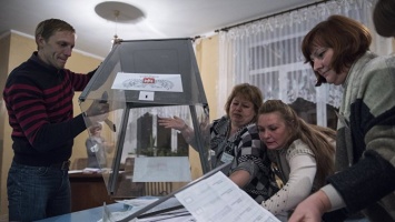 В США пригрозили России новыми санкциями за "фиктивные выборы" в ЛДНР