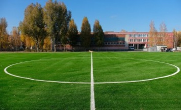 Завершаем строительство стадиона футбольной школы «Надежда» в Каменском - Валентин Резниченко