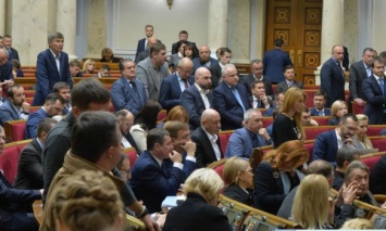 Парламенту предлагают продлить период перехода на обучение на украинском носителям официальных языков ЕС