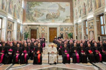 Католическая церковь не сможет сама искоренить сексуальное насилие из духовенства - WP