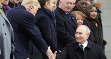 СМИ: Трамп просто засиял от радости, увидев Путина