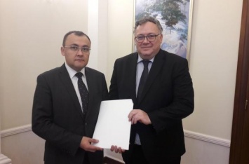 Иштван Ийдярто начал свою работу как посол Венгрии в Украине
