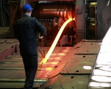 Kobe Steel и JFE ухудшили прогноз прибыли