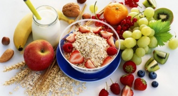 Эксперты назвали 10 необходимых продуктов в самом здоровом рационе питания