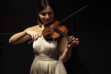 Фантастическая победа: Украинская скрипачка победила на престижном конкурсе
