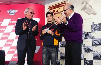 Дани Педроса официально стал Легендой MotoGP