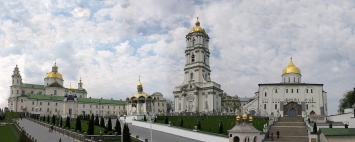 Украинские силовики начали процесс отжима православных святынь