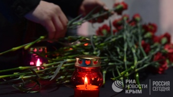 В Крыму похоронили стюардессу разбившегося в Подмосковье Ан-148