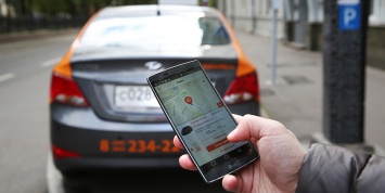 В Москве могут сократить время парковки для автомобилей каршеринга