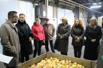 В Баштанском районе Николаевщины представлен проект "Школьное яблоко"