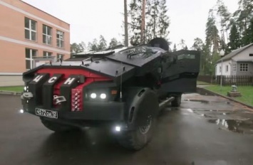 «Фалькатус»: Создан фантастический броневик для спецназа ФСБ