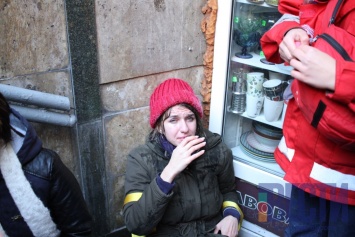 Всюду дым и слезоточивый газ. В Киеве радикалы сорвали марш в защиту трансгендеров. Фото и видео