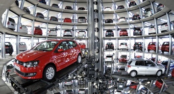 Мировые продажи новых автомобилей сократились на 4%