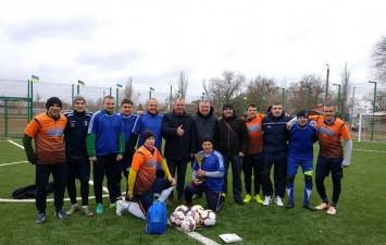 В Березнеговатом открыли современную искусственную площадку для мини-футбола
