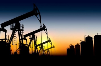 Мировые цены на нефть зависят от троих человек - Bloomberg