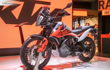 Колеса нового эндуро-байка KTM 790 Adventure обернут в покрышки Avon