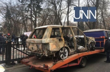 Киевляне опять страдают из-за «евробляхеров», заблокировавших центр города