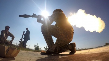 Проблемы с оружием для ВСУ: генерал рассказал о масштабах воровства