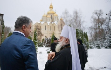 Порошенко провел встречу с митрополитом УПЦ МП