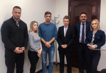 Представители БДИПЧ ОБСЕ встретились с журналистами NEWSONE и 112 Украина и обсудили свободу слова в Украине